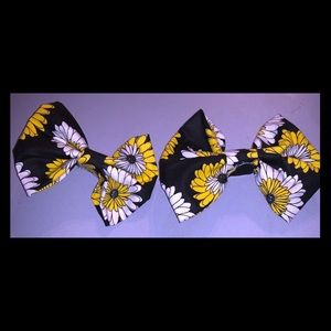 Fabric hair bows